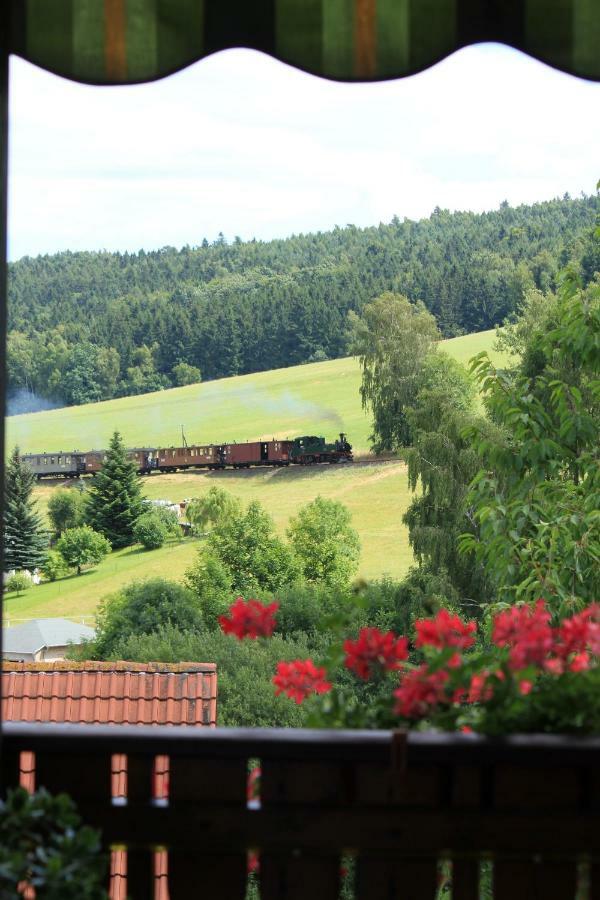 Ferienwohnung Bahnelblick Kurort Jonsdorf Exterior foto